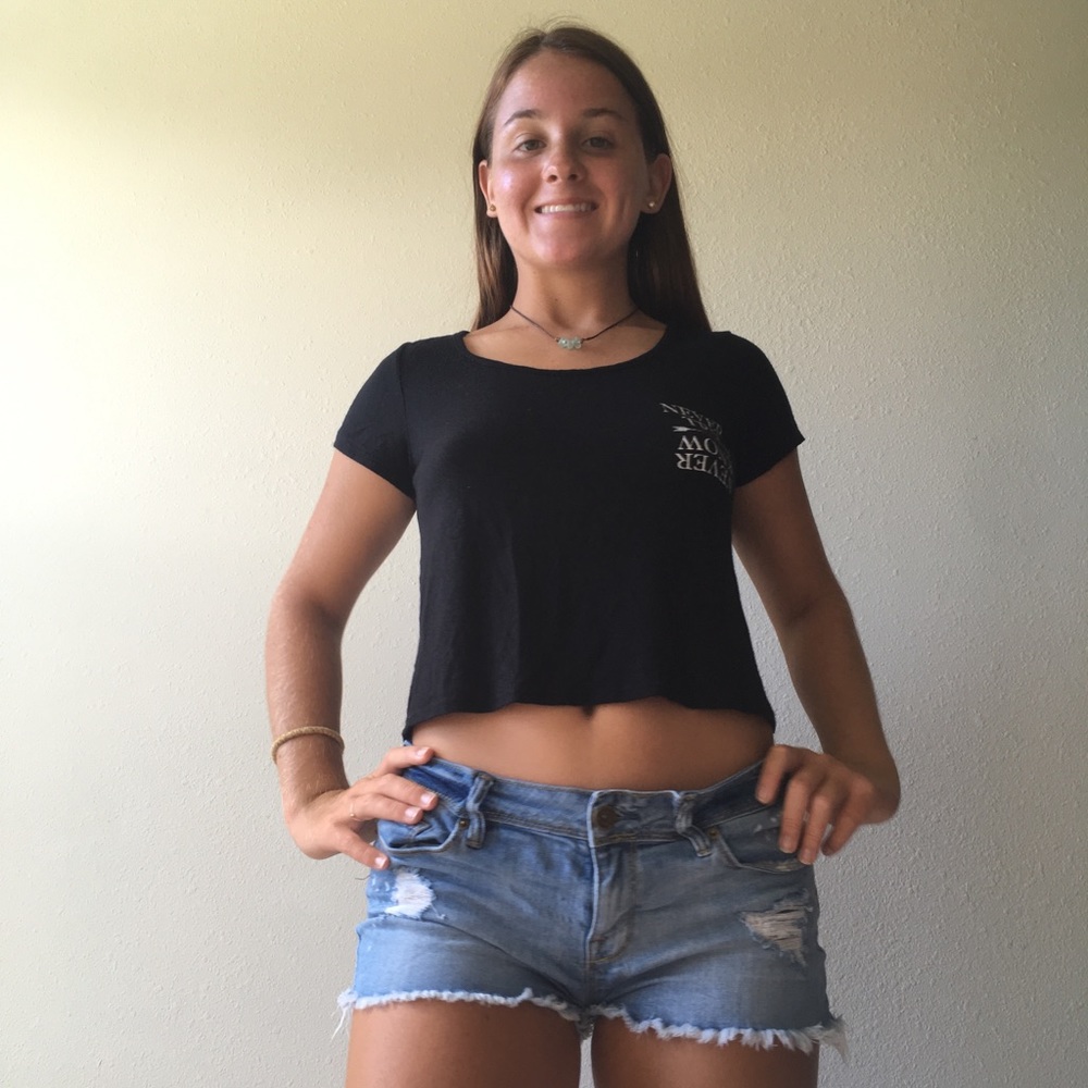 Never try/never know black cropped shirt